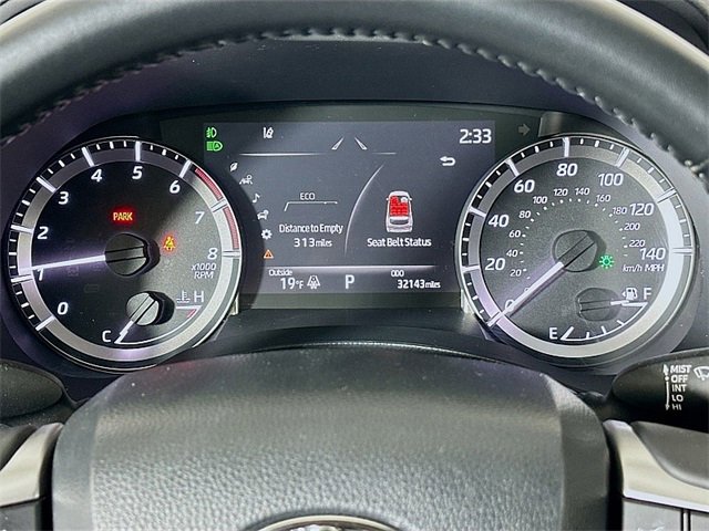 Used 2023 Toyota Highlander LE image 13