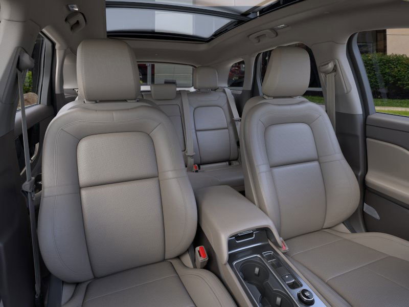 New 2024 Lincoln Corsair Grand Touring w/ Rear Removable Package Tray image 10