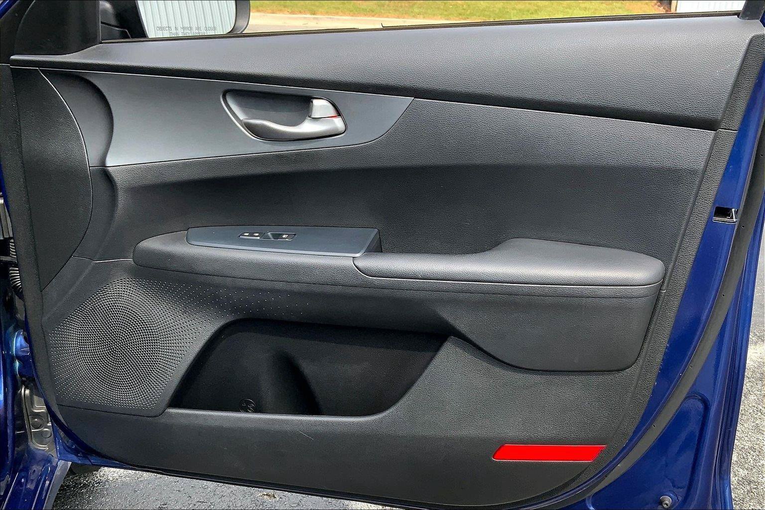 Used 2021 Kia Forte LXS FWD image 20