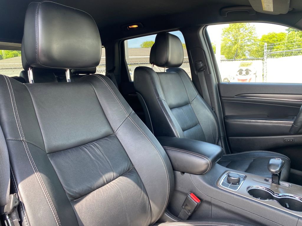 Used 2014 Jeep Grand Cherokee Limited AWD/4WD image 17