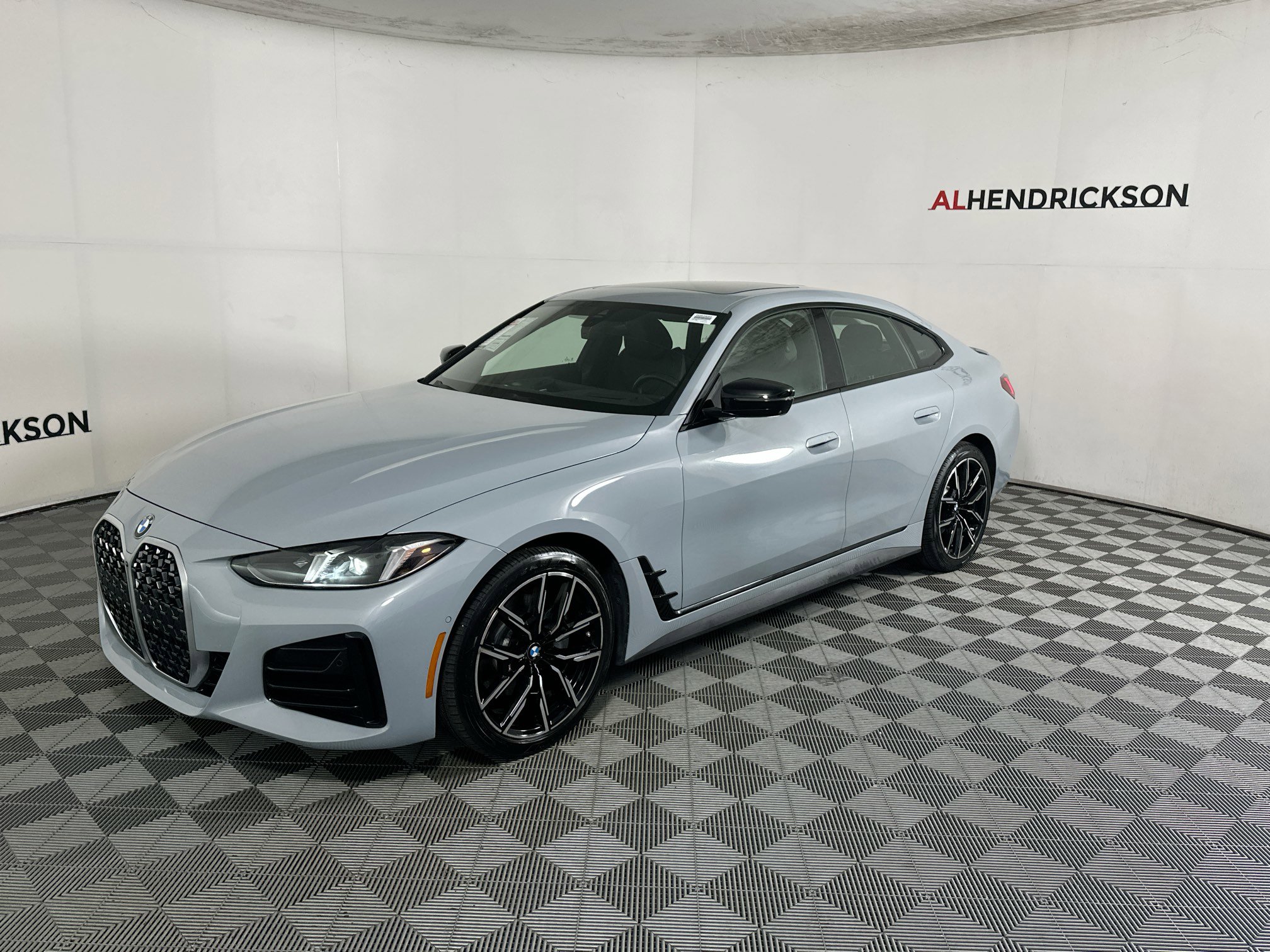 Used 2025 BMW 430i w/ M Sport Package image 7