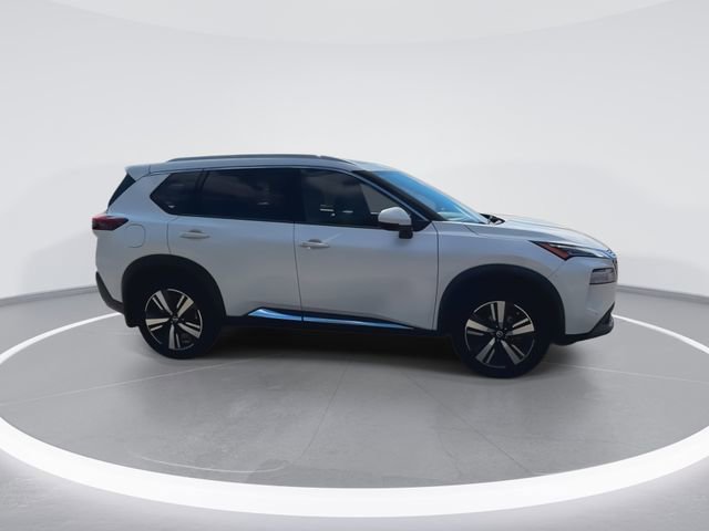 Used 2021 Nissan Rogue SL w/ Premium Package image 12