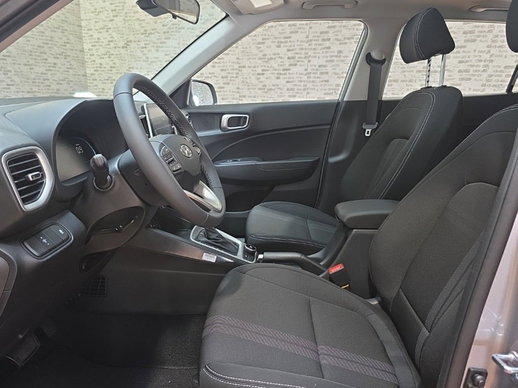 New 2026 Hyundai Venue SEL image 21