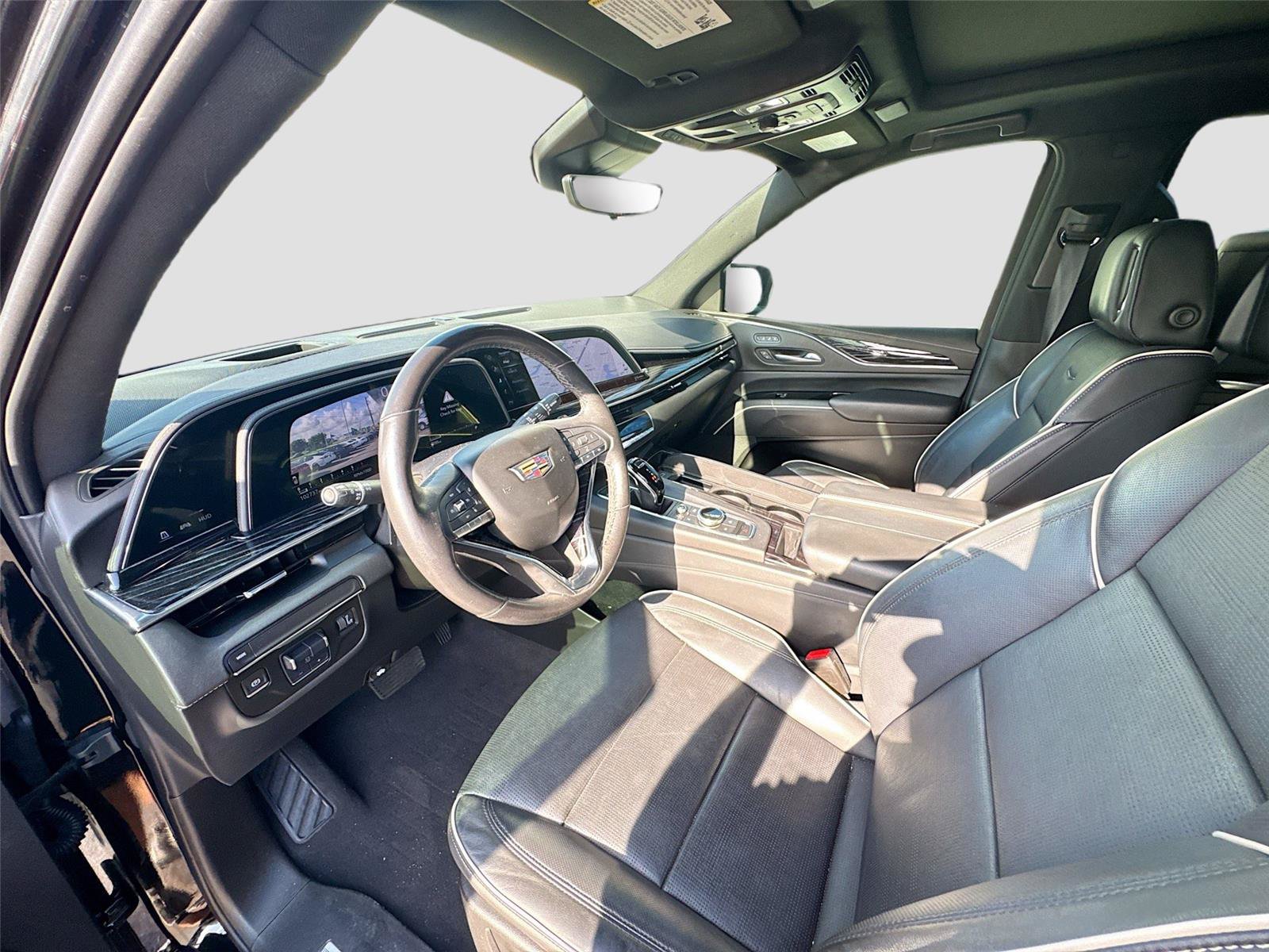 Used 2021 Cadillac Escalade Sport RWD image 13
