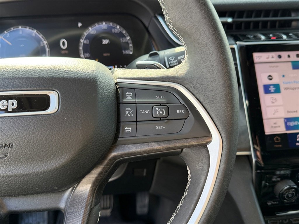 Certified 2024 Jeep Grand Cherokee Limited w/ Luxury Tech Group II image 15