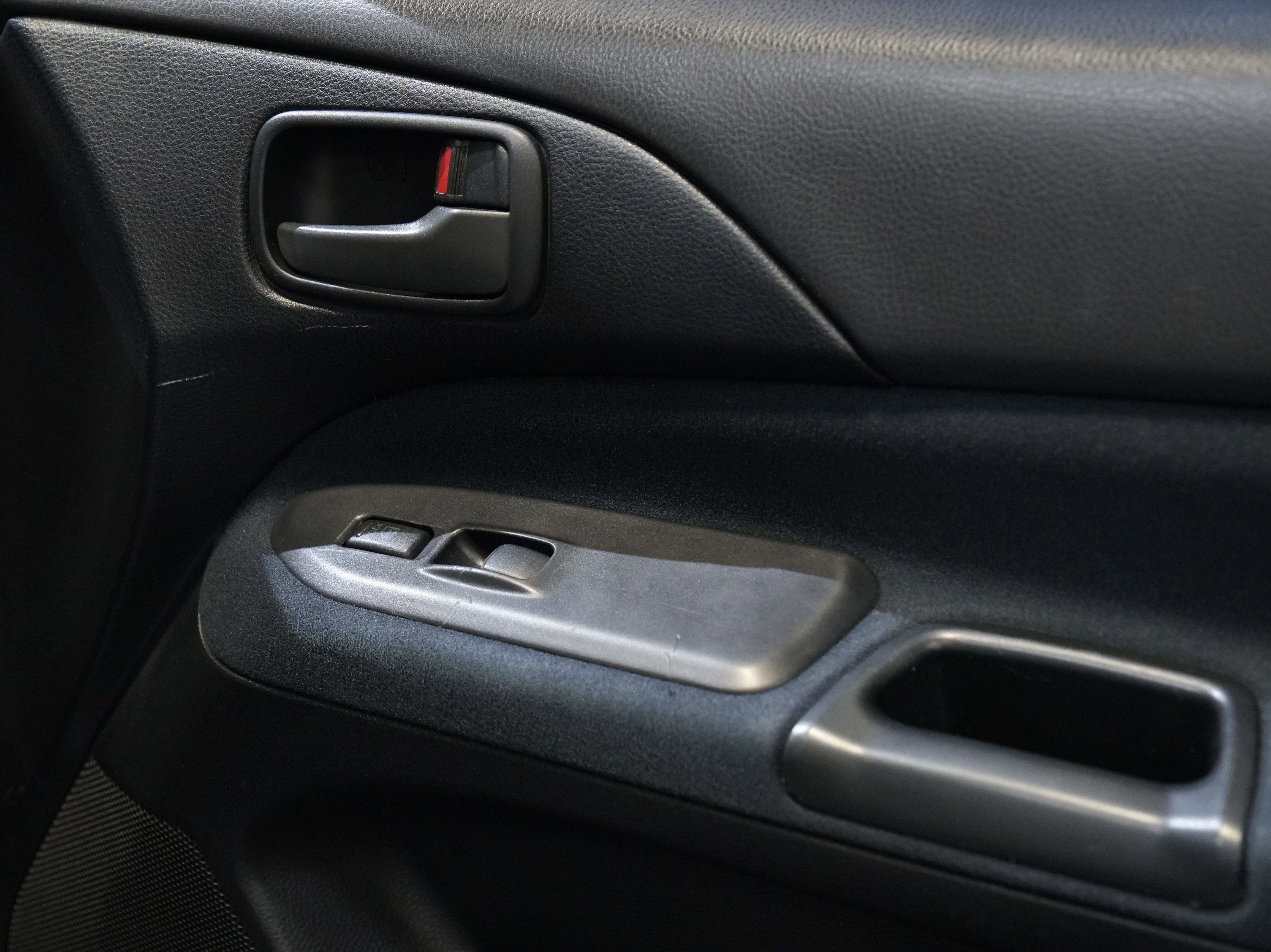 Used 2003 Mitsubishi Lancer Evolution image 27