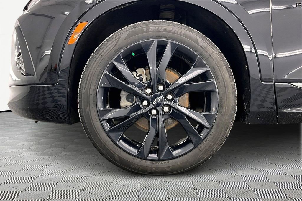 Used 2022 Chevrolet Blazer RS w/ Enhanced Convenience Package image 9