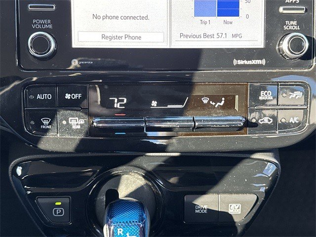 Used 2022 Toyota Prius LE image 21