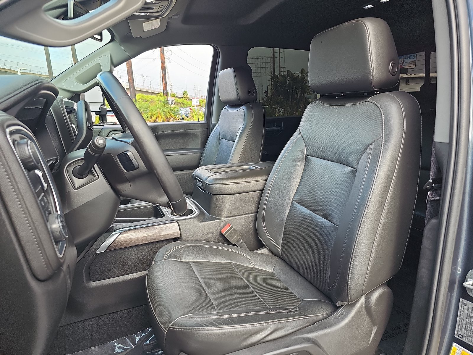 Used 2020 Chevrolet Silverado 2500 LTZ w/ LTZ Plus Package RWD image 14