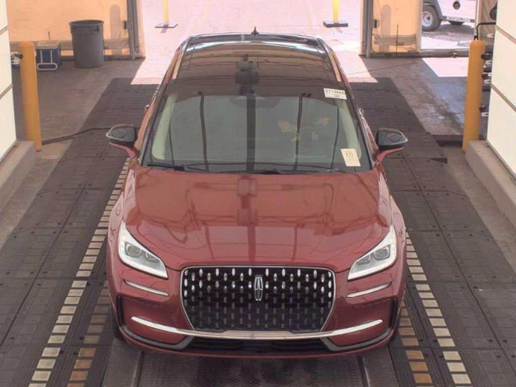 Used 2023 Lincoln Corsair Grand Touring w/ Equipment Group 302A image 2