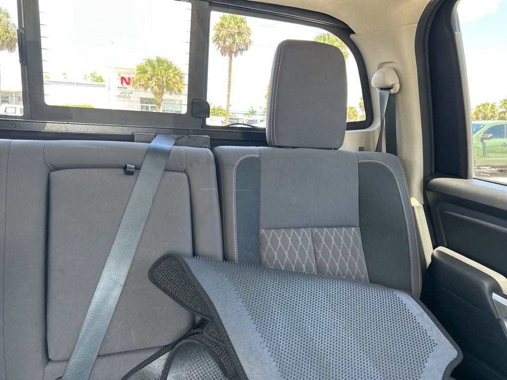 Certified 2024 Nissan Titan SV w/ SV Convenience Package RWD image 16