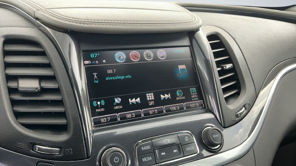 Used 2019 Chevrolet Impala LT FWD image 11