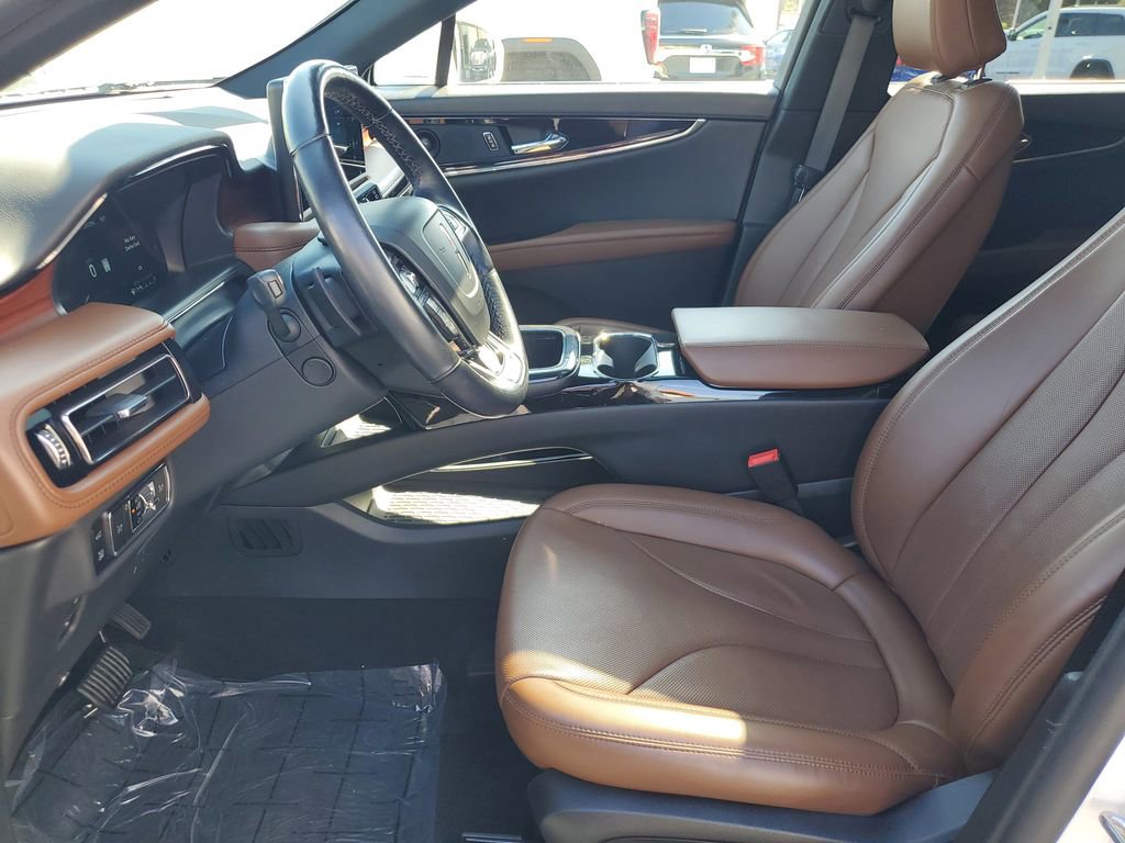 Used 2023 Lincoln Nautilus Reserve w/ Equipment Group 201A image 18