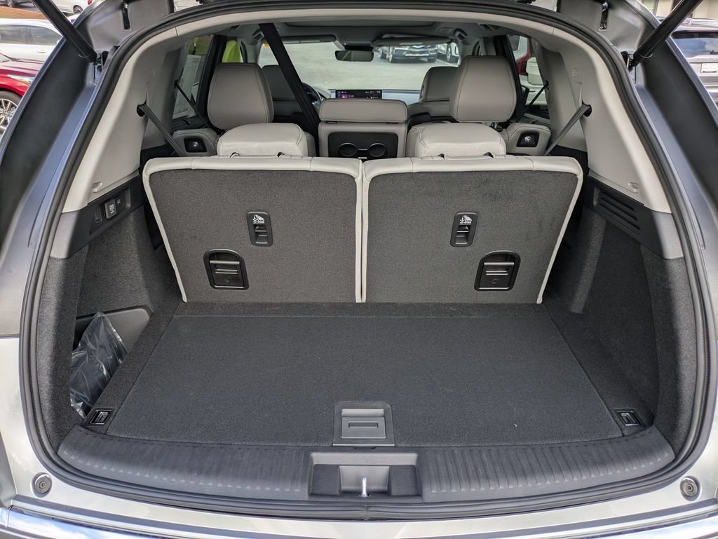 Used 2026 Acura MDX w/ Technology Package FWD image 13