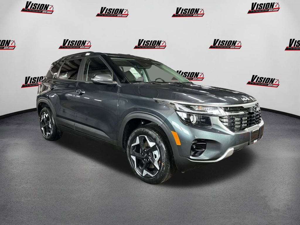 New 2026 Kia Seltos S video 3