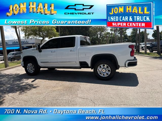 Used 2024 Chevrolet Silverado 2500 High Country w/ High Country Premium Package AWD/4WD image 5