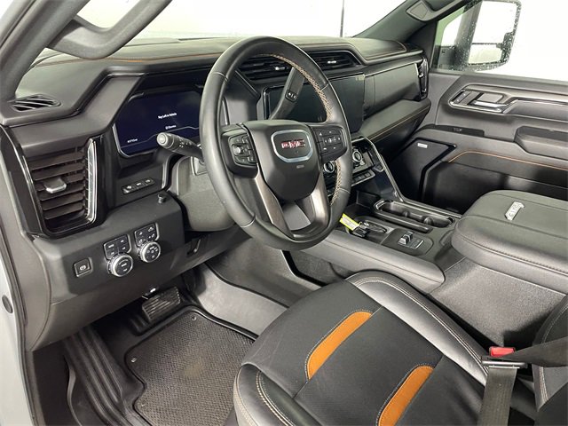 Used 2024 GMC Sierra 3500 AT4 w/ AT4 Premium Plus Package image 3