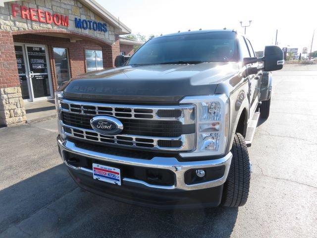 Used 2026 Ford F350 XLT w/ FX4 Off-Road Package AWD/4WD image 2