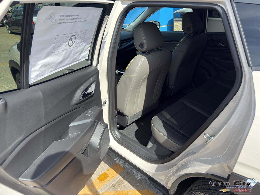 New 2026 Chevrolet Trax ACTIV FWD image 9