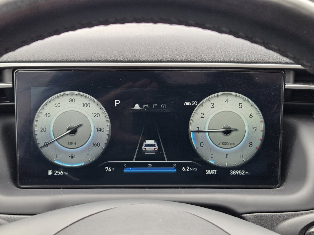 Used 2024 Hyundai Tucson Limited FWD image 12