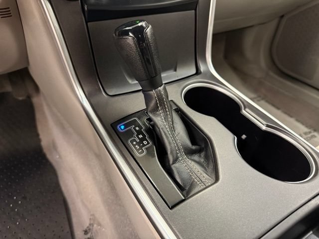 Used 2015 Toyota Camry LE FWD image 16
