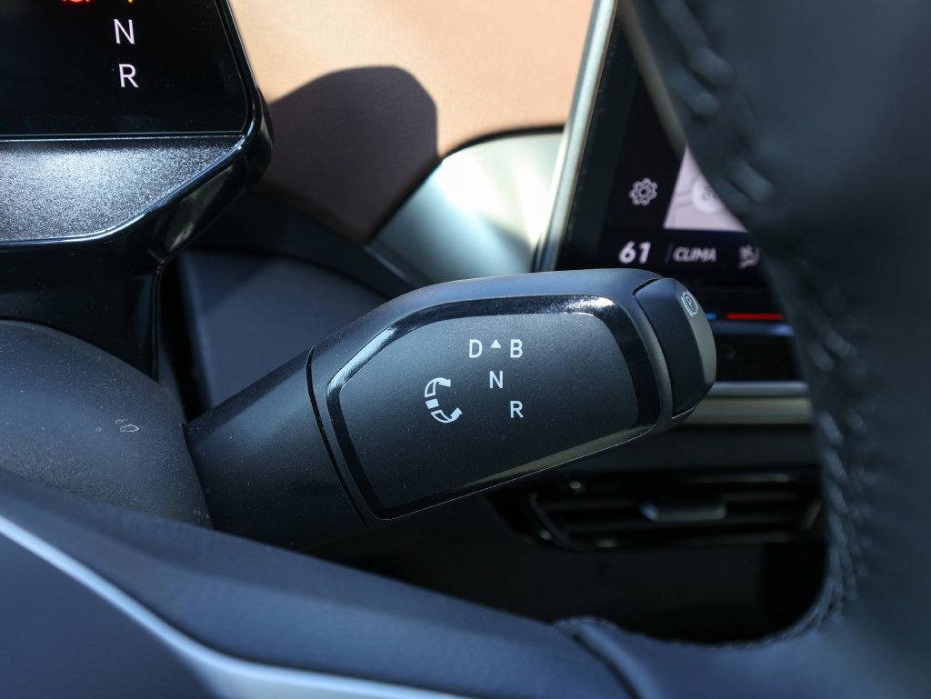 New 2026 Volkswagen ID.4 Pro AWD/4WD image 25
