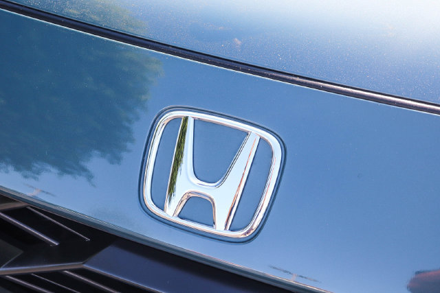Certified 2026 Honda HR-V Sport image 5