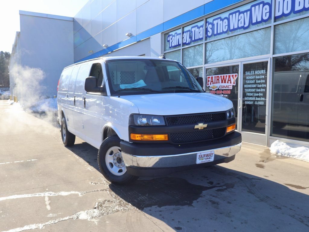 New 2025 Chevrolet Express 2500 w/ Driver Convenience Package RWD image 28