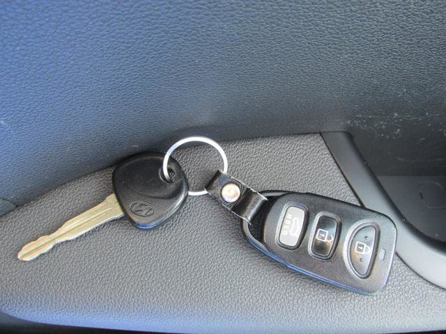 Used 2020 Hyundai Elantra SE w/ Cargo Package (C1) FWD image 15