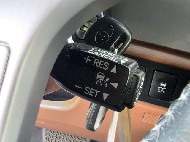 Used 2016 Toyota Sequoia Platinum RWD image 31