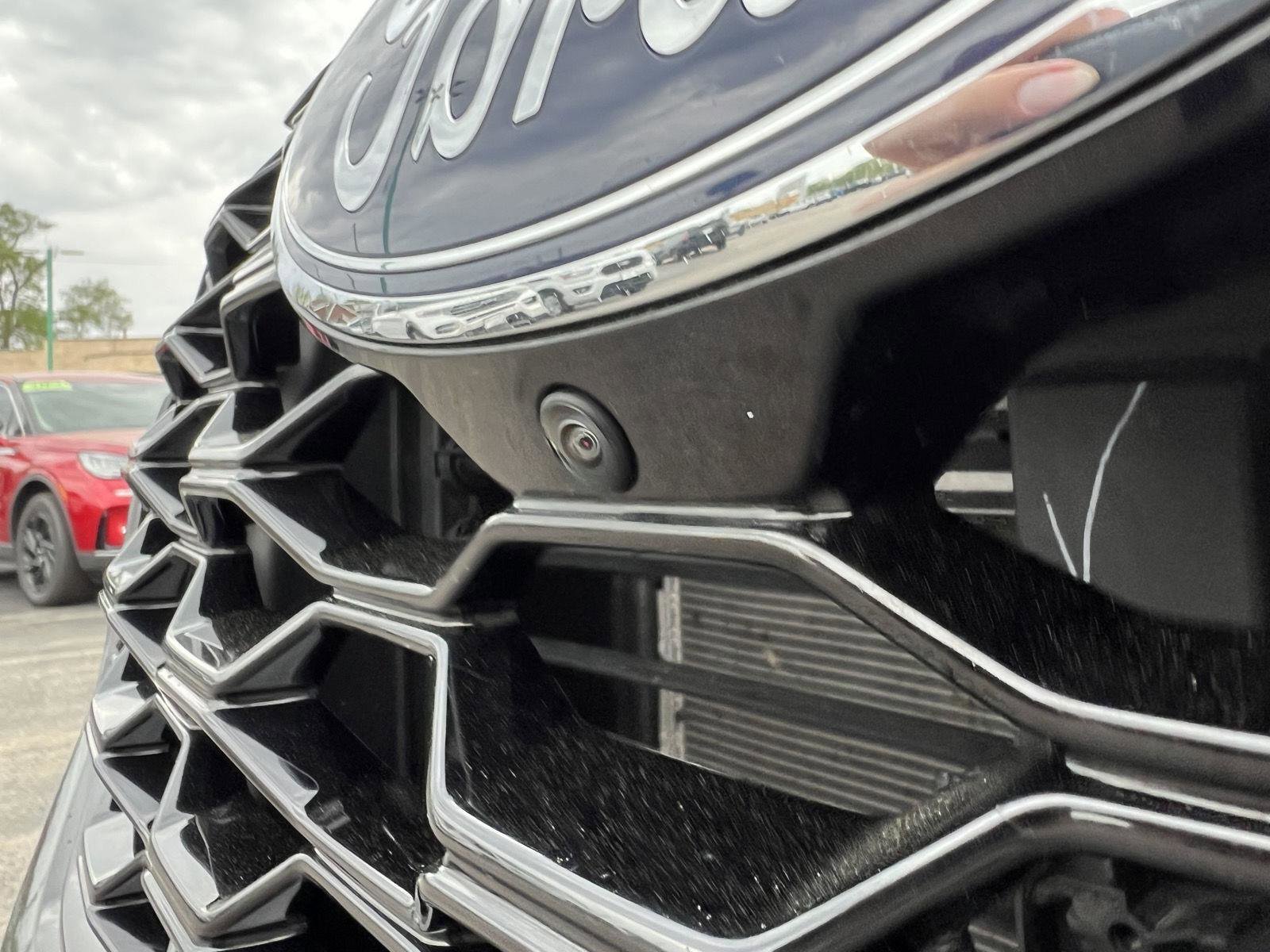 Used 2025 Ford Explorer ST-Line w/ ST-Line Street Pack AWD/4WD image 13