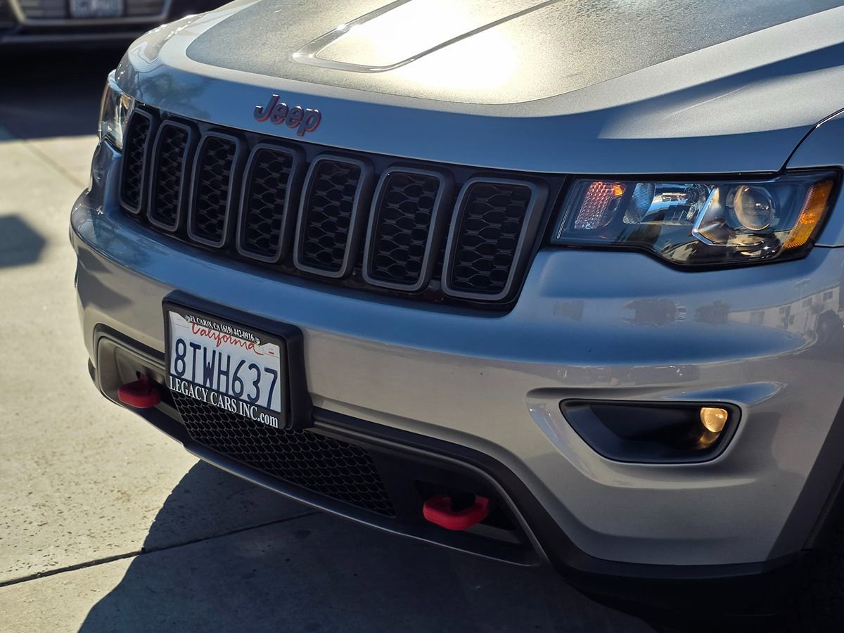 Used 2020 Jeep Grand Cherokee Trailhawk AWD/4WD image 9