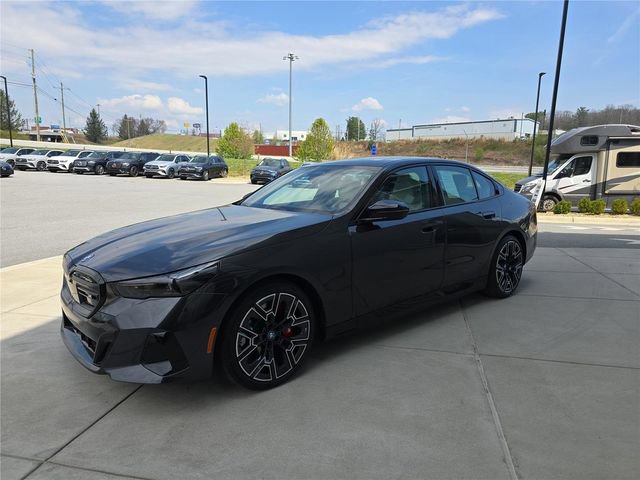 Used 2025 BMW i5 M60 w/ Premium Package AWD/4WD image 9