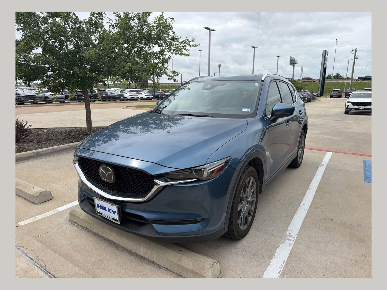Used 2019 MAZDA CX-5 Signature AWD/4WD image 1