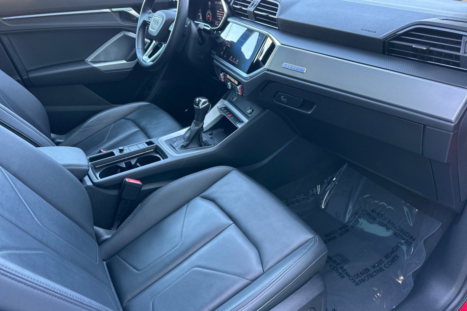 Used 2023 Audi Q3 2.0T Premium Plus w/ Premium Plus Package AWD/4WD image 16