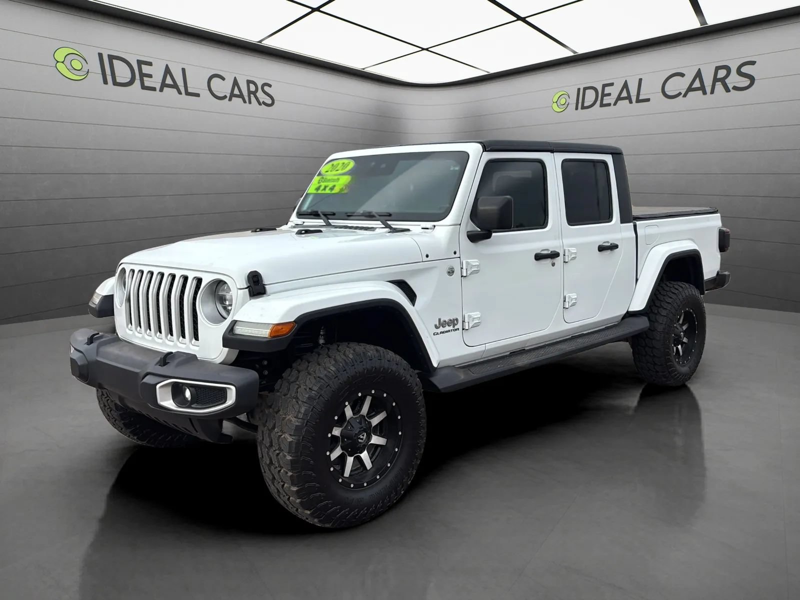 Used 2020 Jeep Gladiator Overland w/ LED Lighting Group AWD/4WD image 1