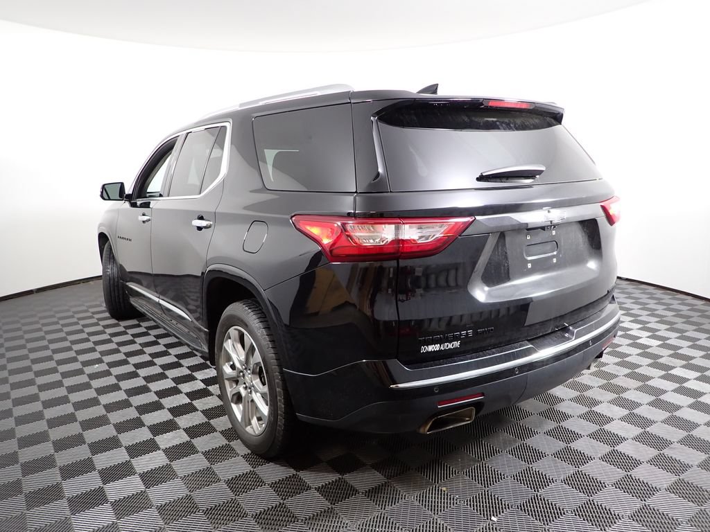 Used 2019 Chevrolet Traverse Premier w/ LPO, Blackout Package AWD/4WD image 15