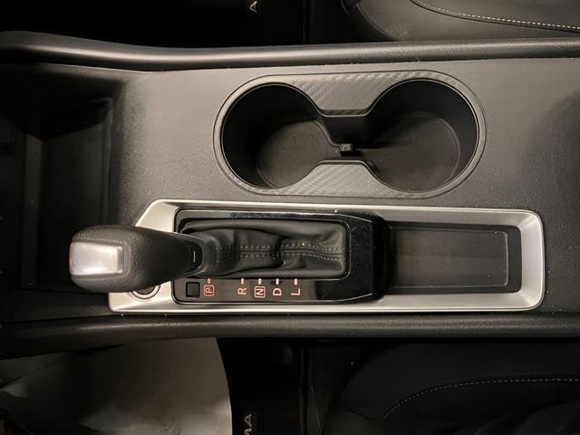 Used 2025 Nissan Altima 2.5 SV FWD image 27