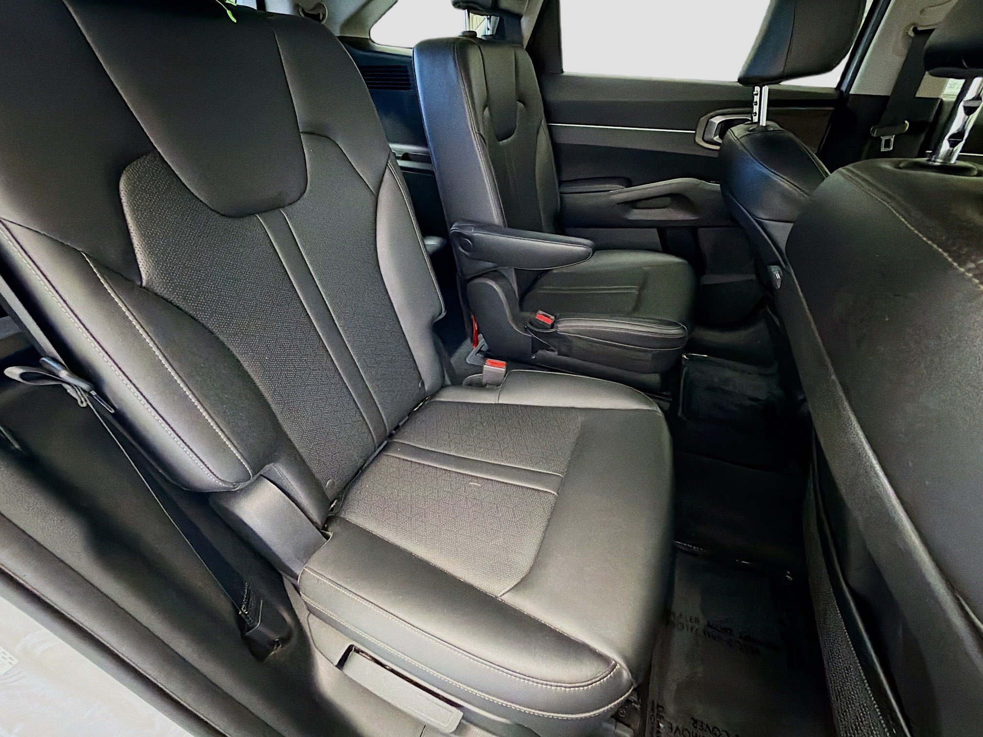 Used 2023 Kia Sorento EX w/ Panoramic Sunroof Package FWD image 14