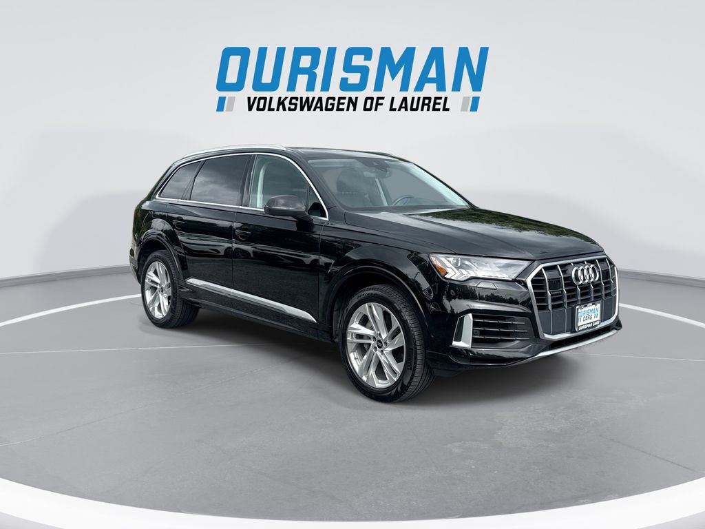Used 2023 Audi Q7 3.0T Premium w/ Convenience Package AWD/4WD image 2