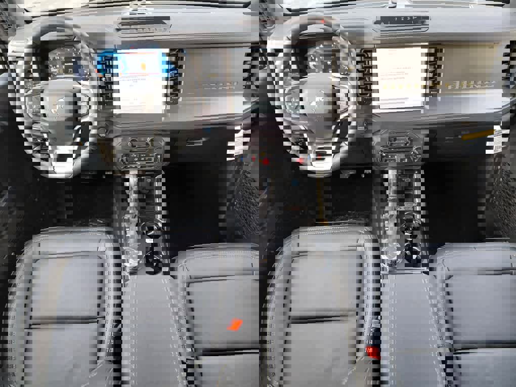 New 2025 Ford Bronco Badlands image 30