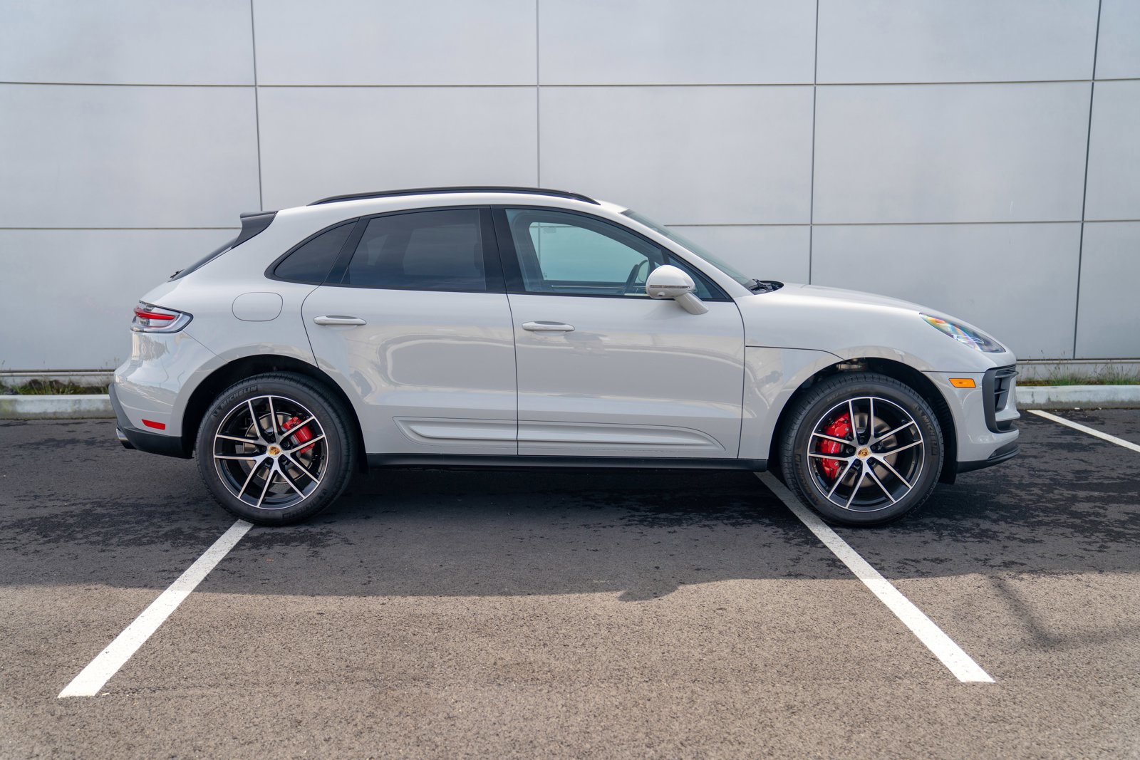 New 2026 Porsche Macan S AWD/4WD image 8