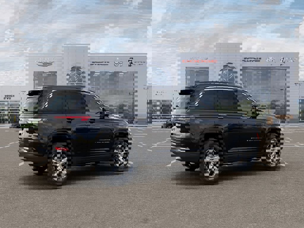 New 2026 Jeep Grand Cherokee Limited image 4
