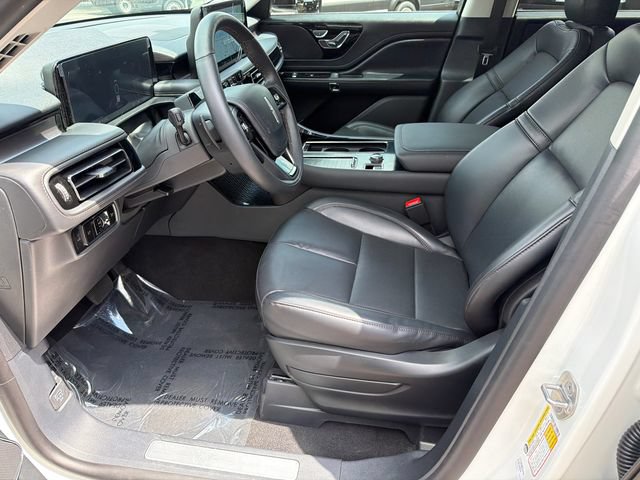 New 2026 Lincoln Aviator 2WD image 10