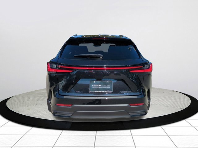 Used 2025 Lexus NX 300h AWD w/ Luxury Package image 5