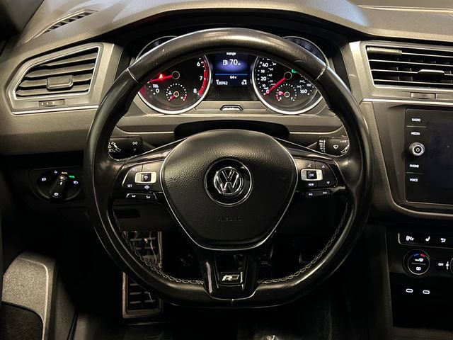Used 2021 Volkswagen Tiguan SE R-Line image 19