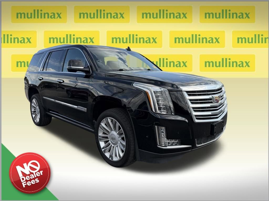 Used 2017 Cadillac Escalade Platinum image 1