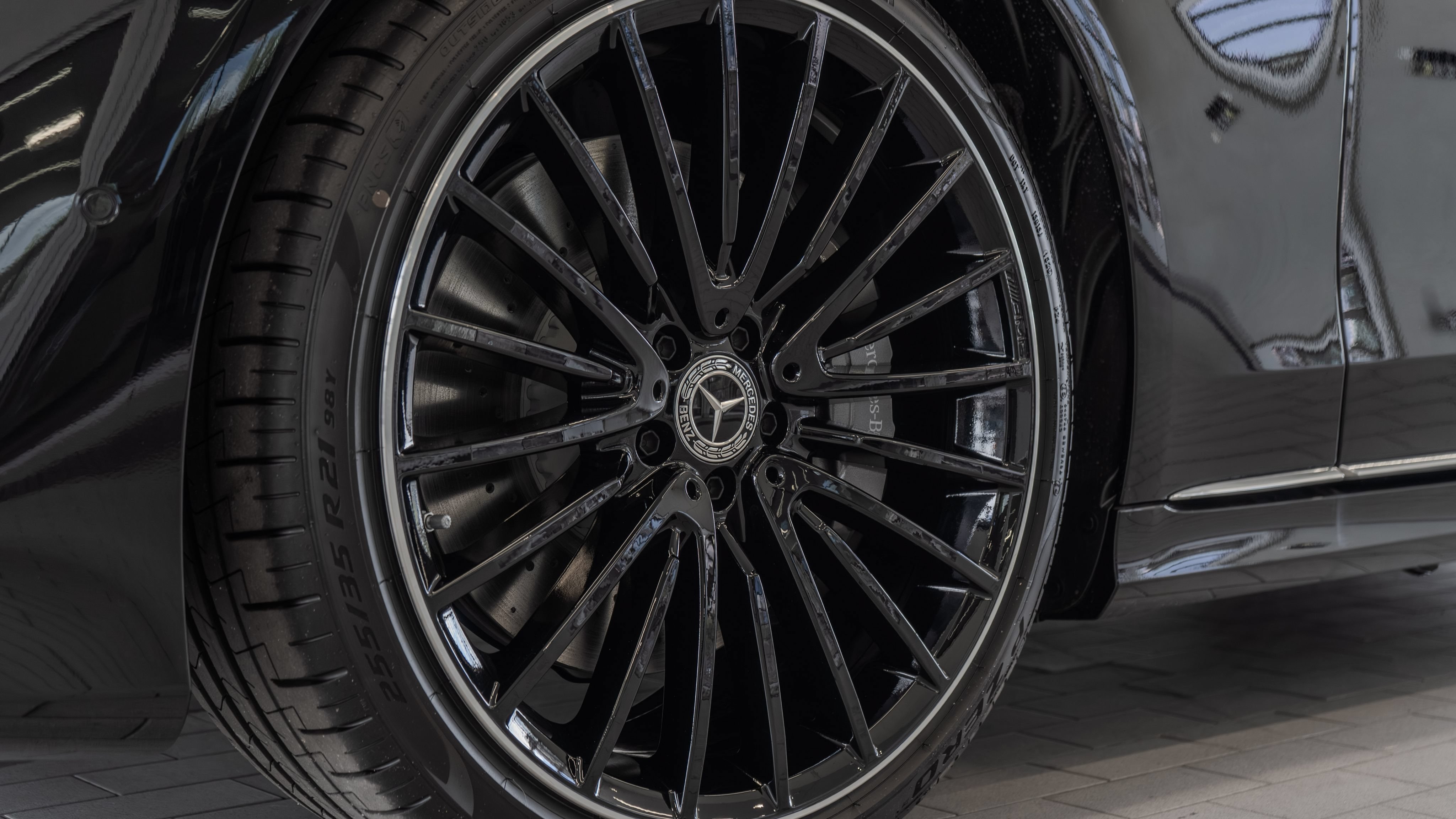 New 2027 Mercedes-Benz S 580 4MATIC Sedan image 31