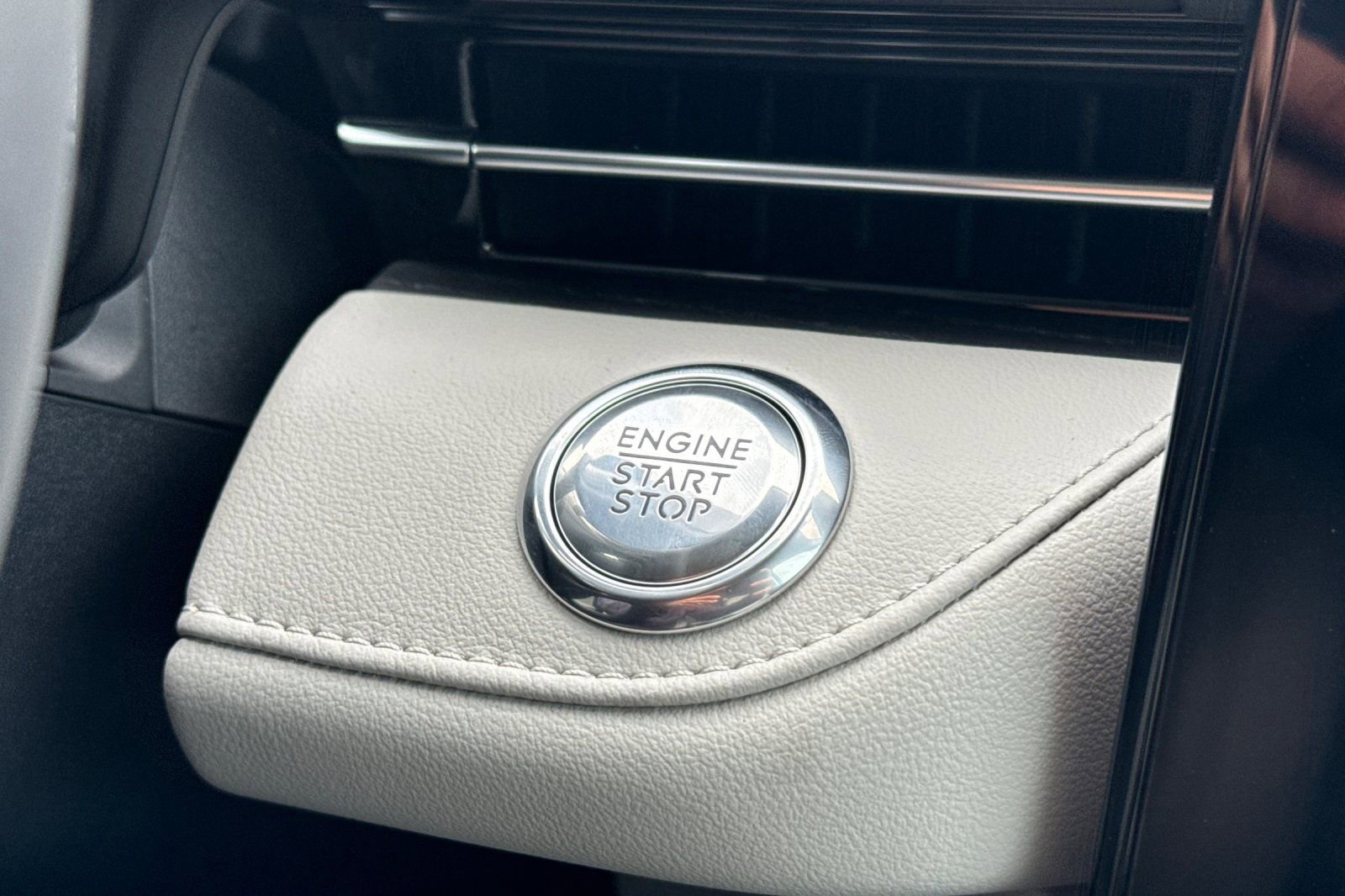 New 2026 Lincoln Nautilus Reserve image 20