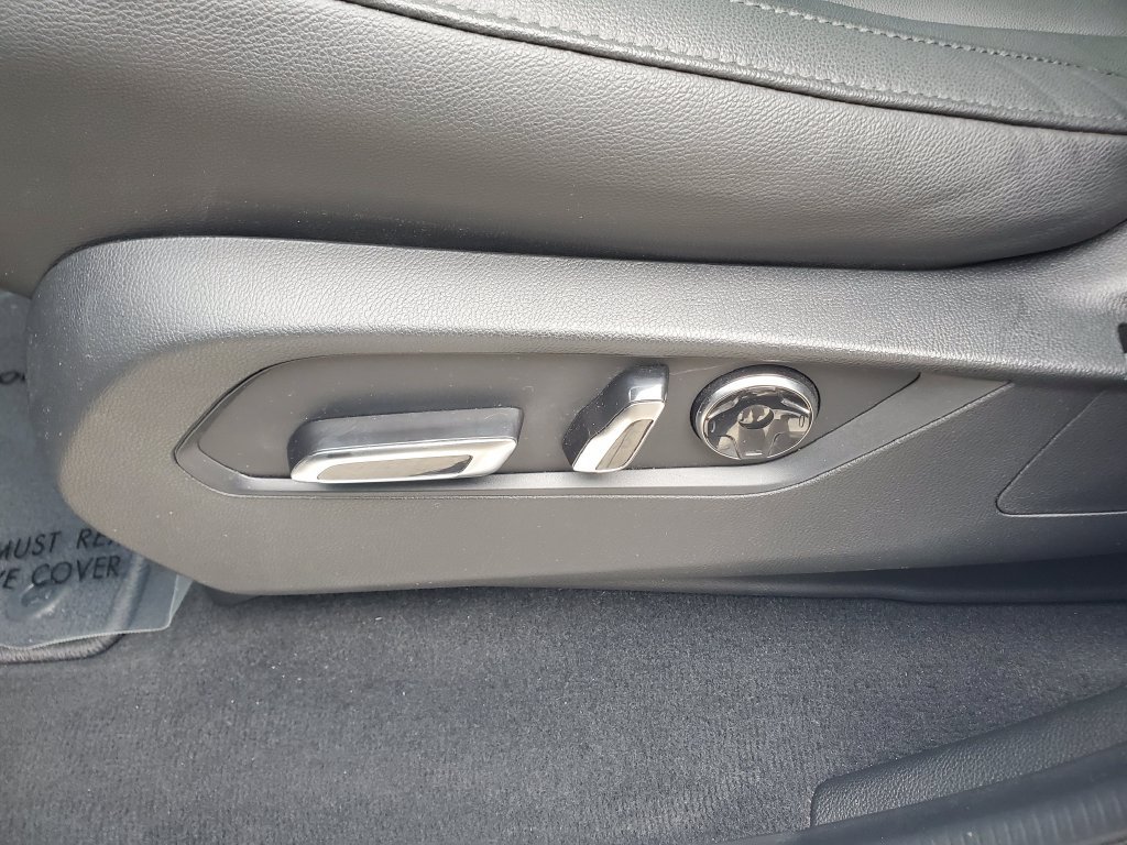 Used 2025 Acura MDX FWD image 20